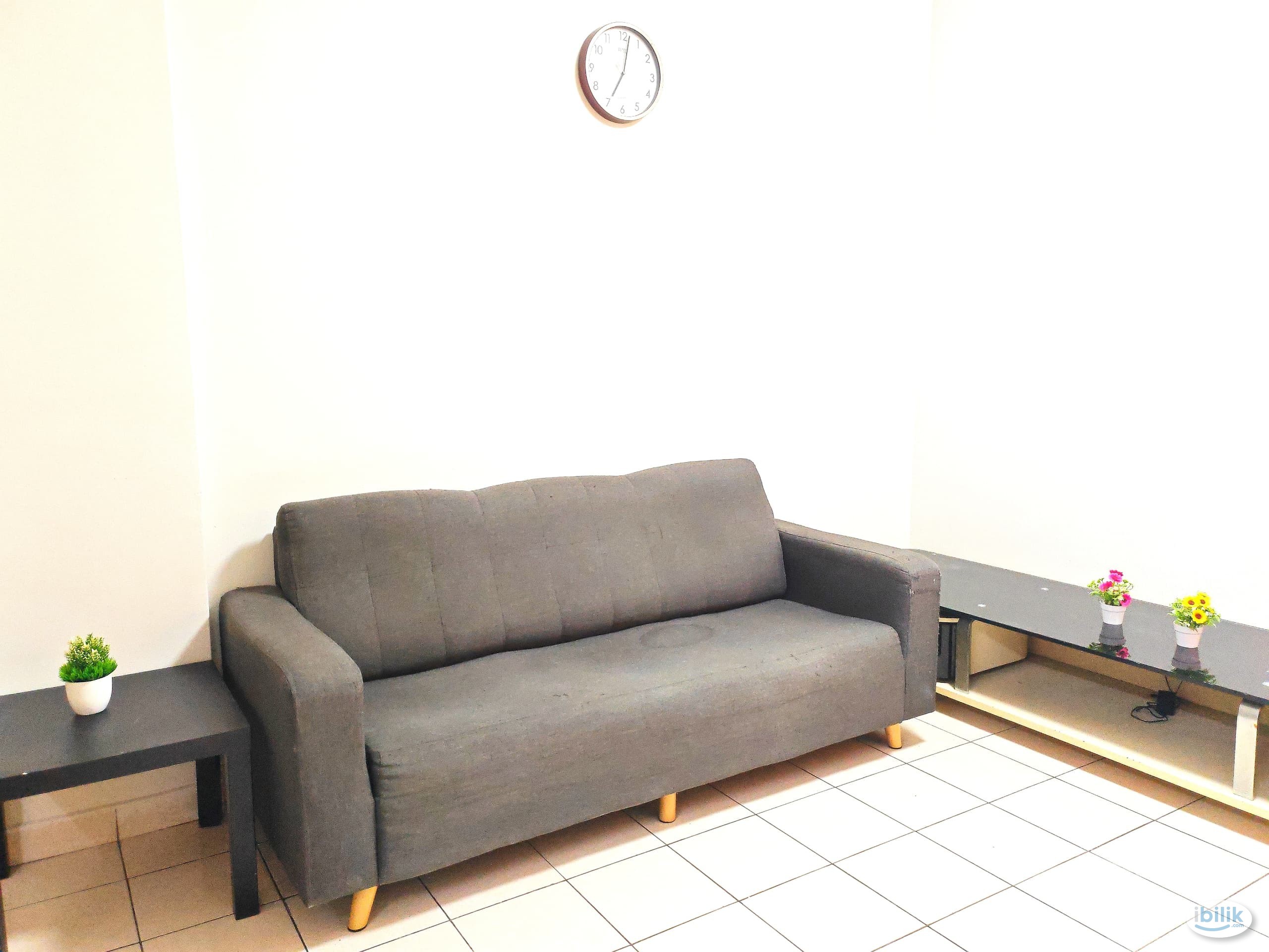 (FREE 1 MONTH) Sunway Female Muslim  Medium Room Suriamas Condo Near Pyramid, Geo, UOA, BRT, SS15, Subang - Image 2