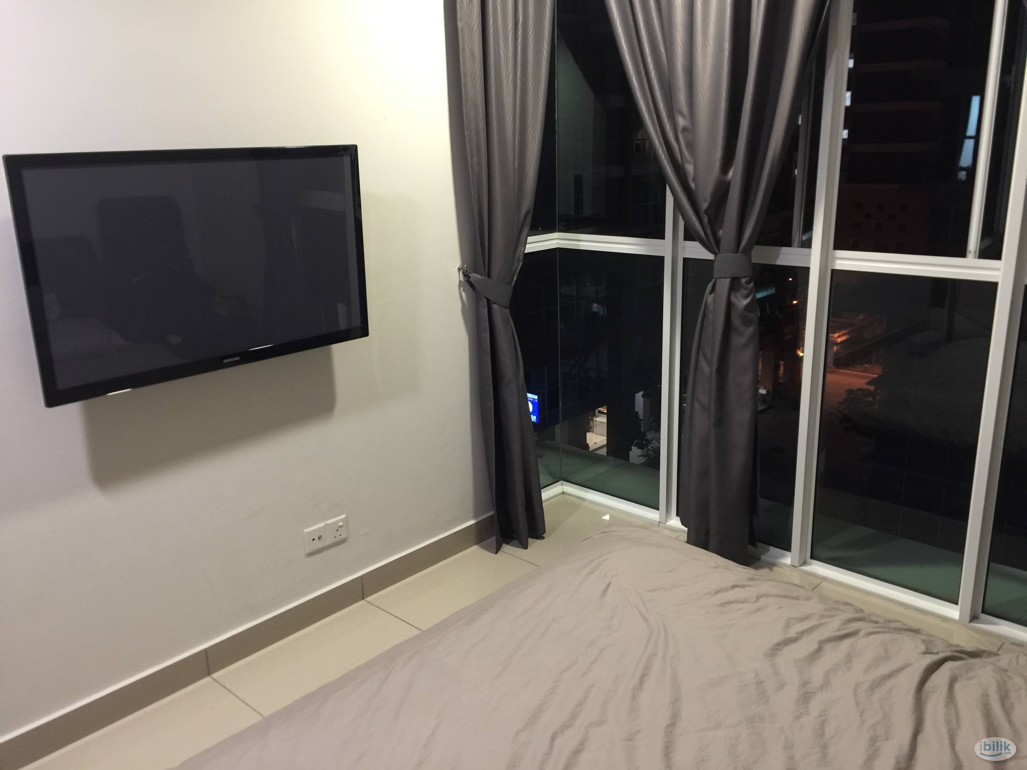 Master Room at Pacific Place, Ara Damansara - Image 2