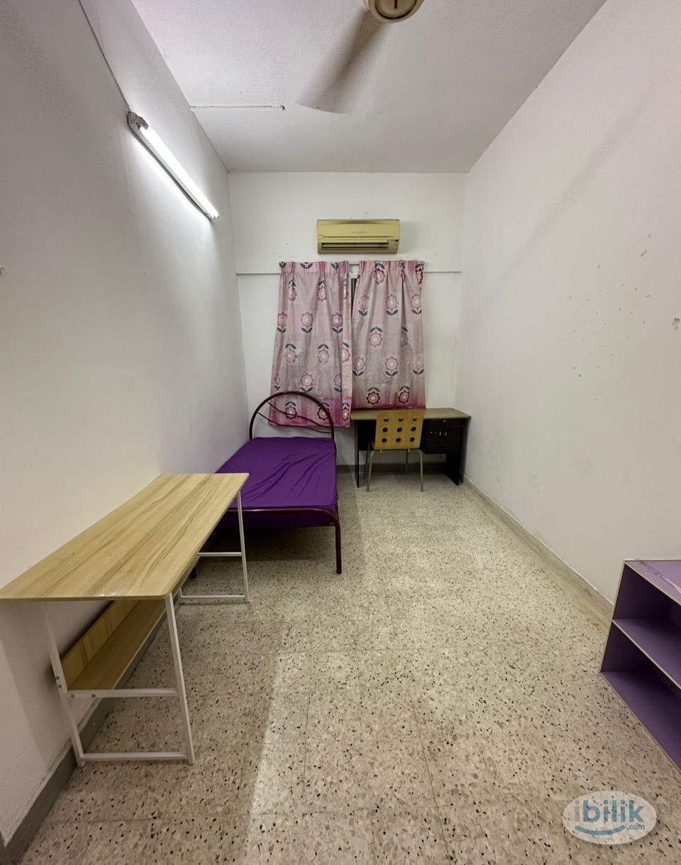 GET EARLY BIRD OFFER 🔊 Female Unit Room + Air-Cond for Rent at SS15 Subang Jaya 🤩💨 - Image 1