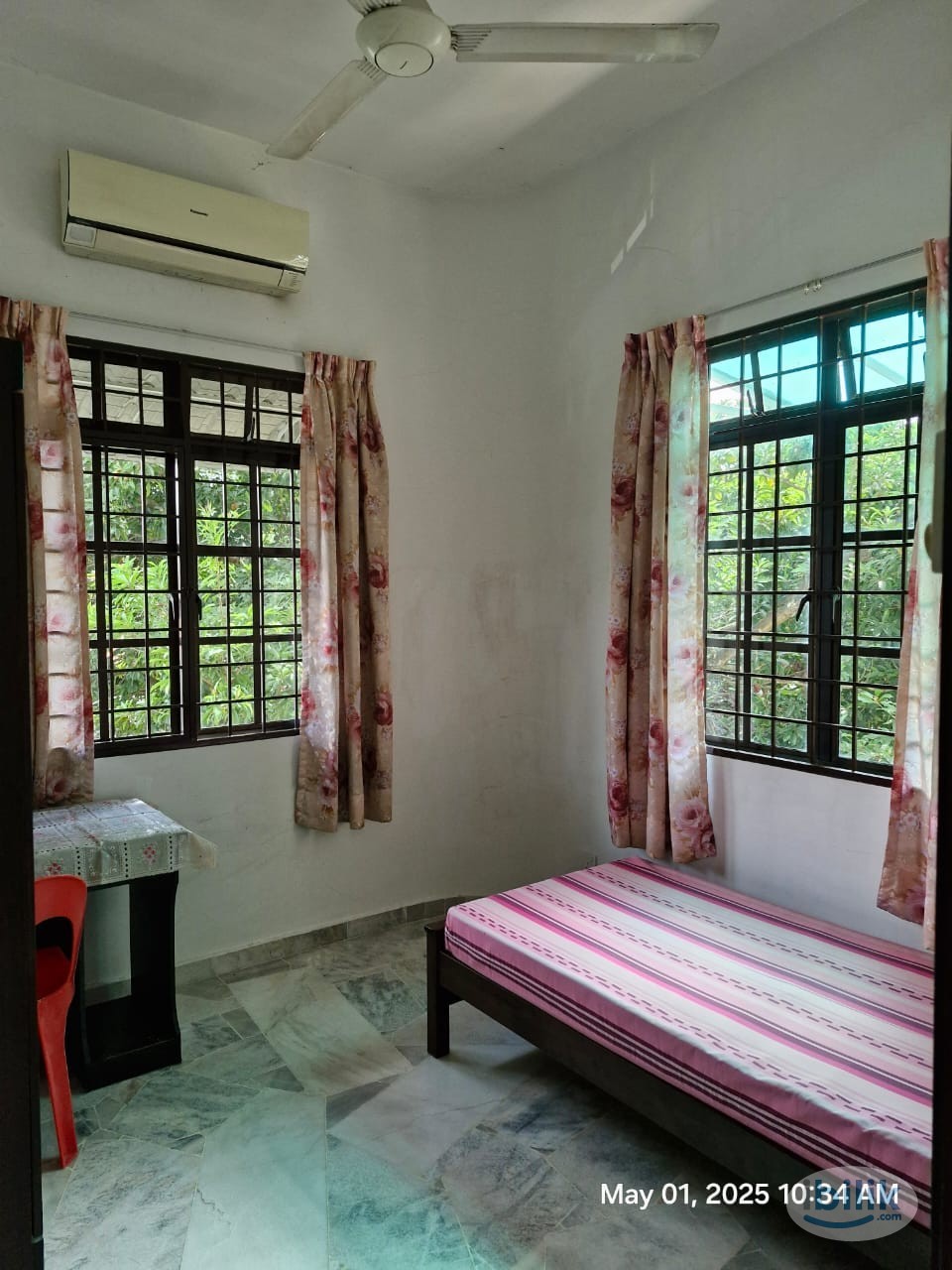 Tidy and Clean Room, Accessible via LRT with weekly housekeeping in Common Area - Image 1
