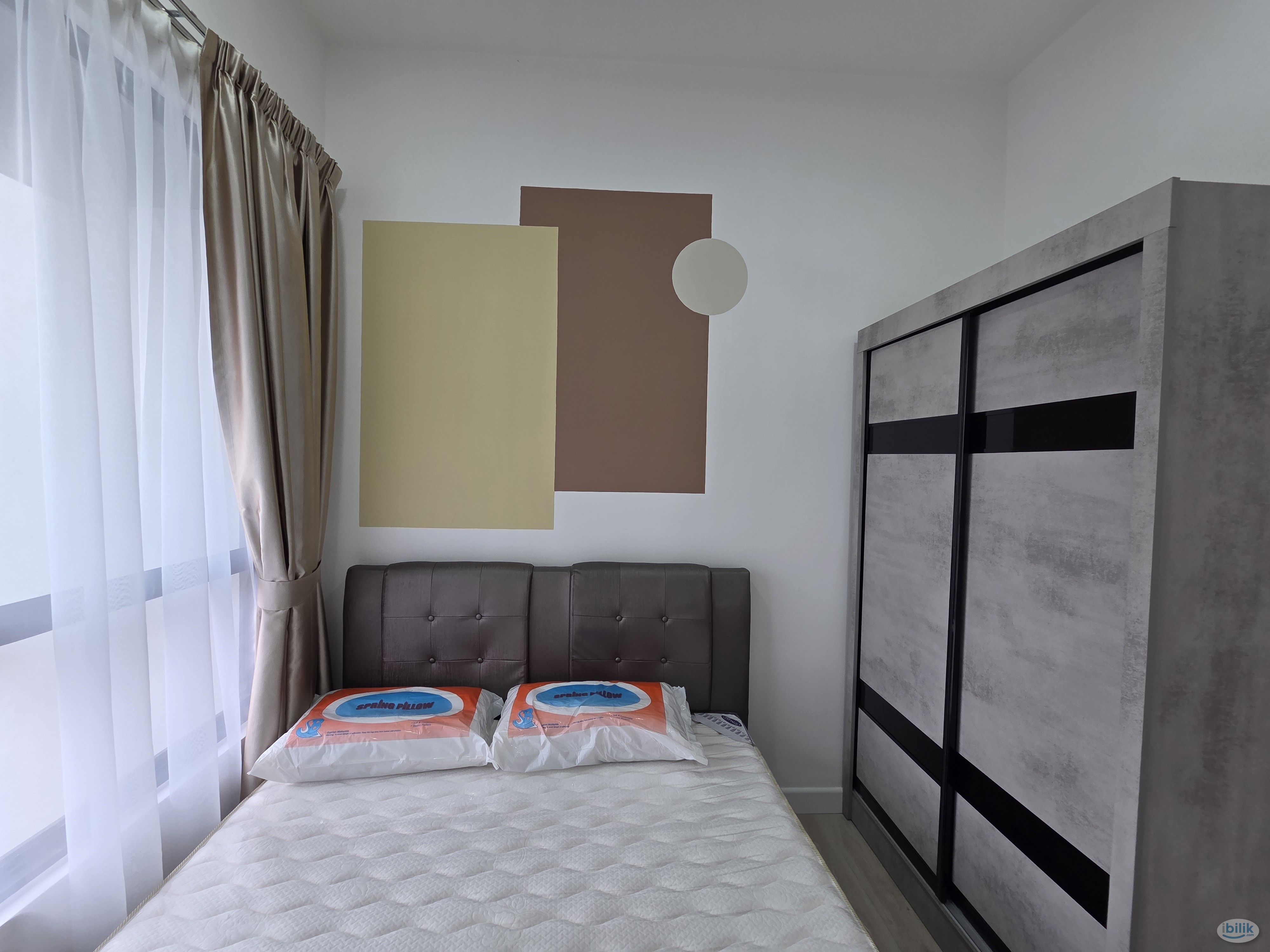 Medium Room Quinn Residence LRT Sri Rampai Wangsa Walk Aeon Big Lotus - Image 2
