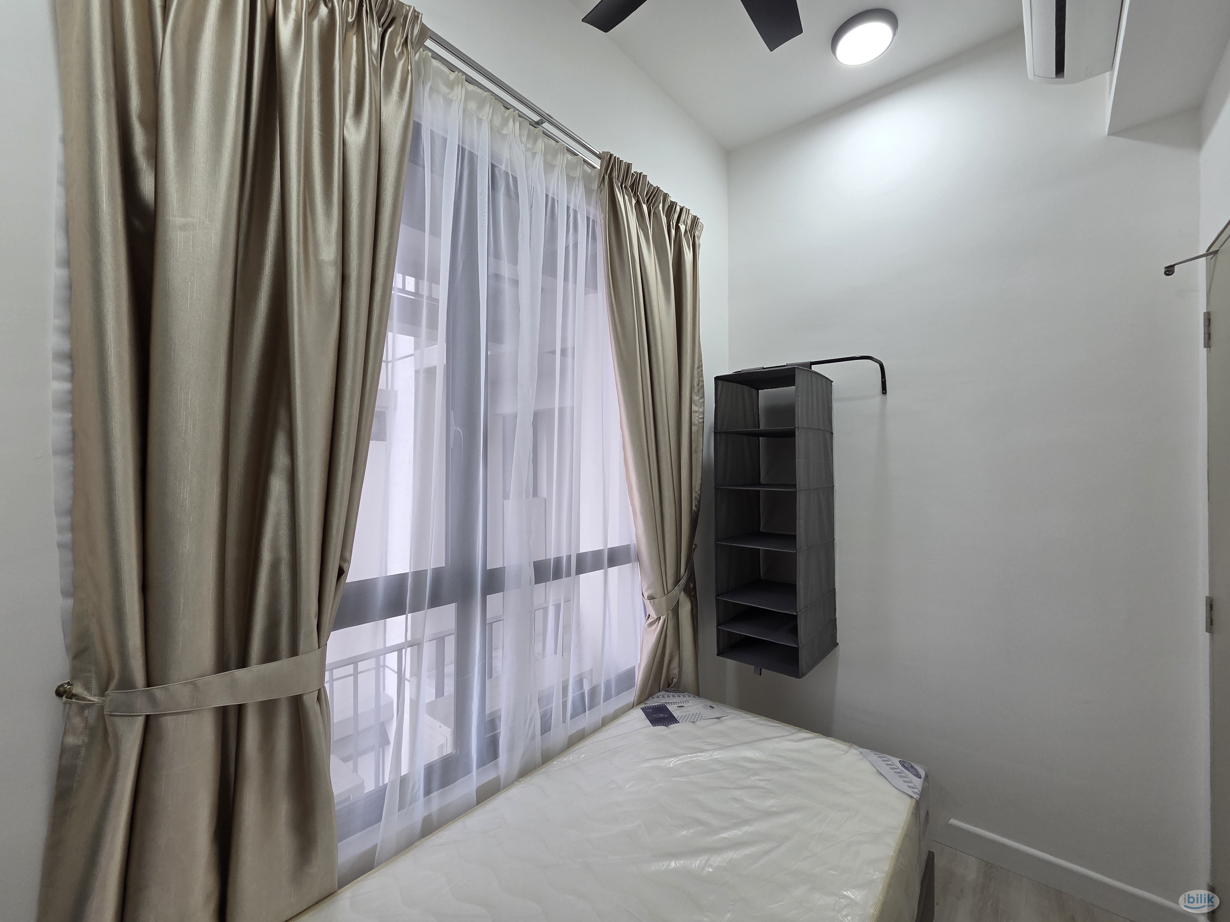 Single Room Quinn Residence LRT Sri Rampai Wangsa Walk Aeon Big Lotus - Image 3