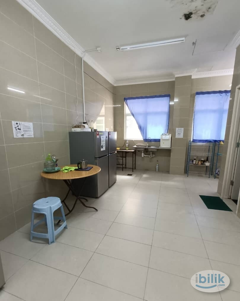 🔊 Single Room Provided Free WiFi at Bandar Puteri Puchong 💨 - Image 1