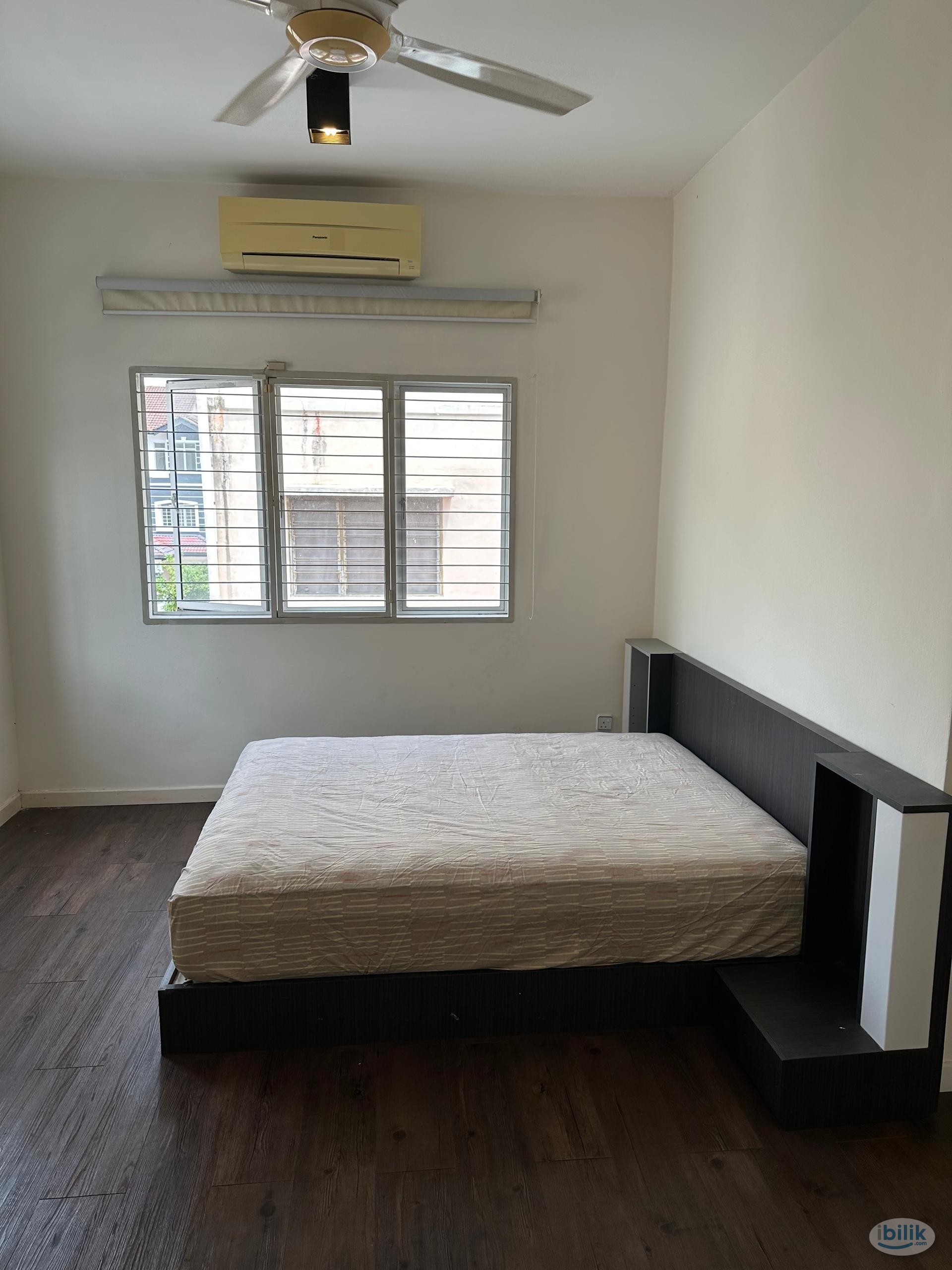 Master Room at Taman Subang Pelangi, Subang - Image 2