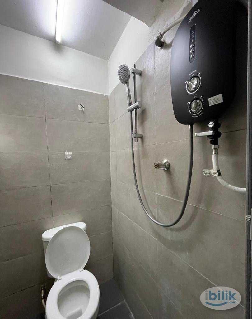 HOT PROMO 🔥 Single Room Rent at Kota Kemuning near Main Place Mall 🚗 - Image 2