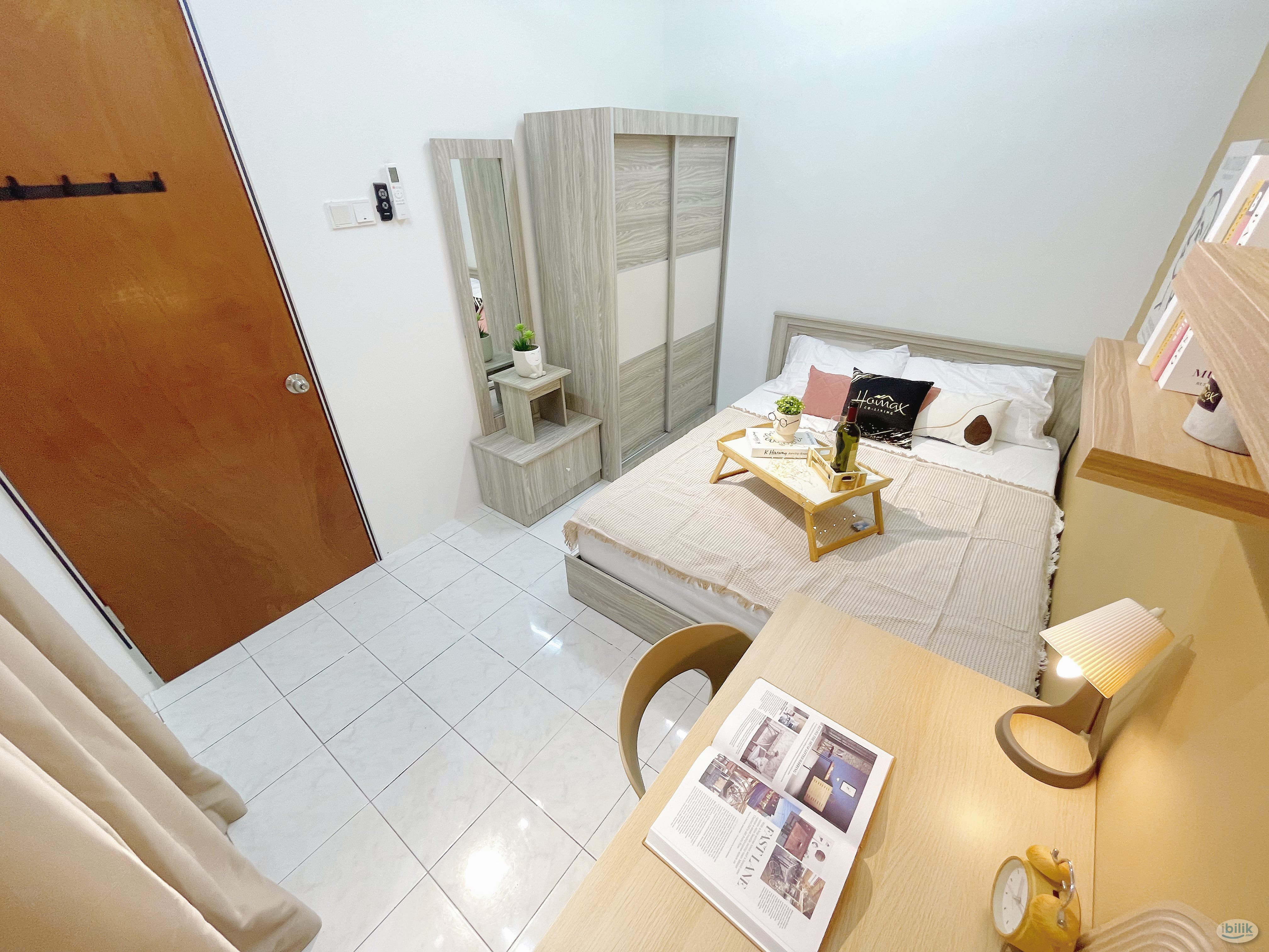 Middle Room at Pelangi Damansara, Bandar Utama - Image 2