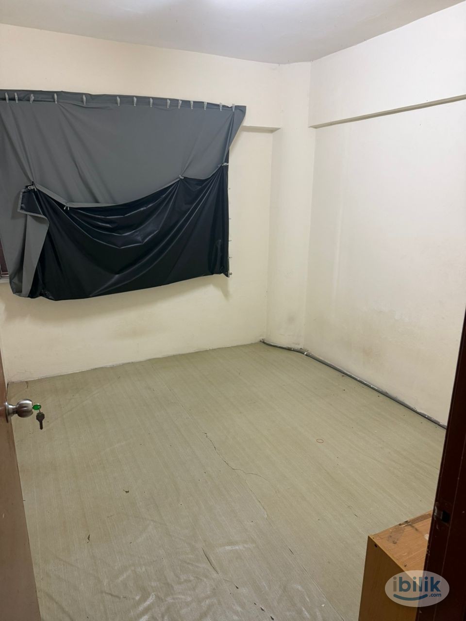 Single Room @ Grandeur Tower, Pandan Indah (Walking distance to LRT Station) - Image 1