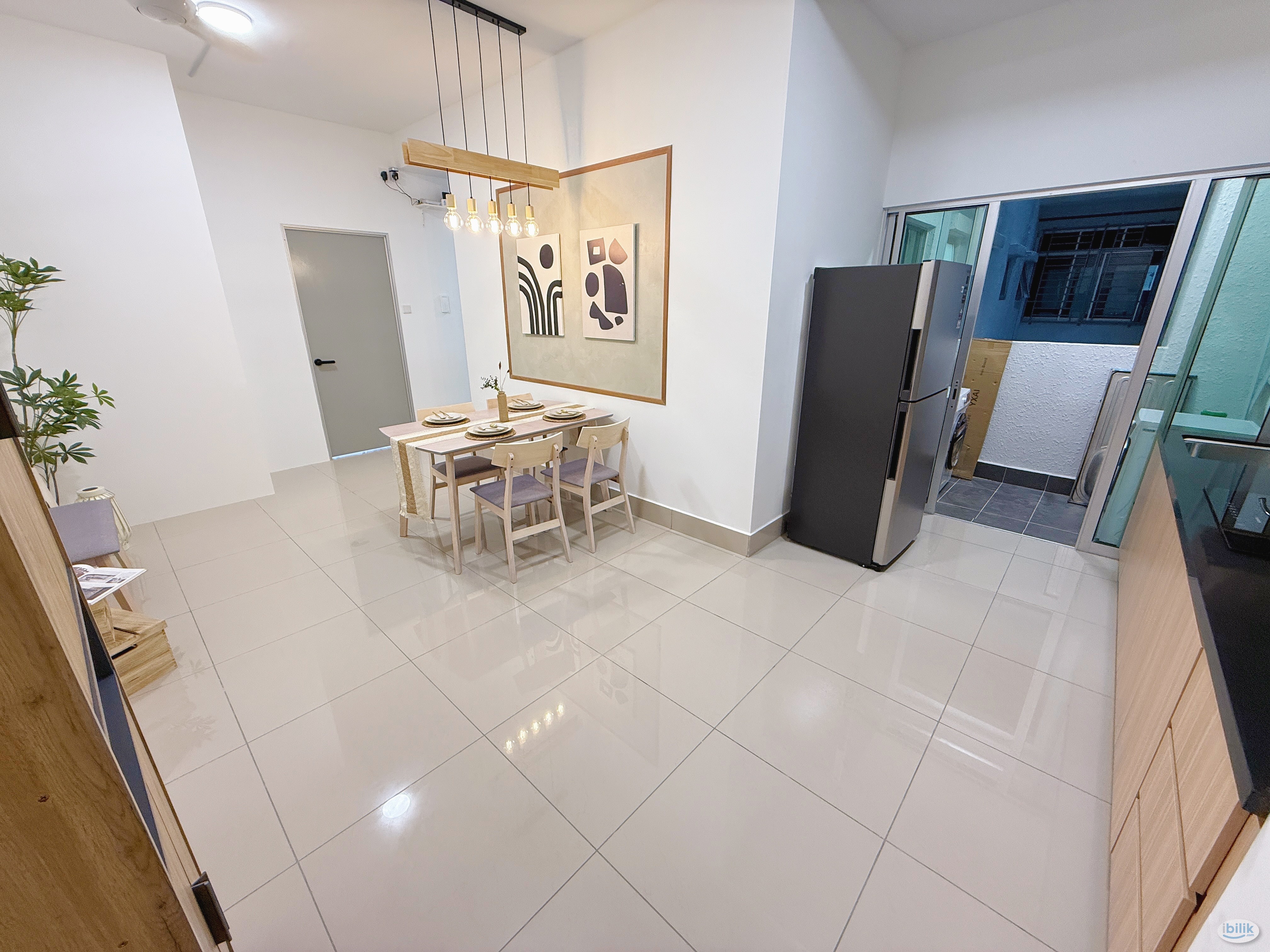 Middle Room at Razak City Residences, Sungai Besi - Image 4