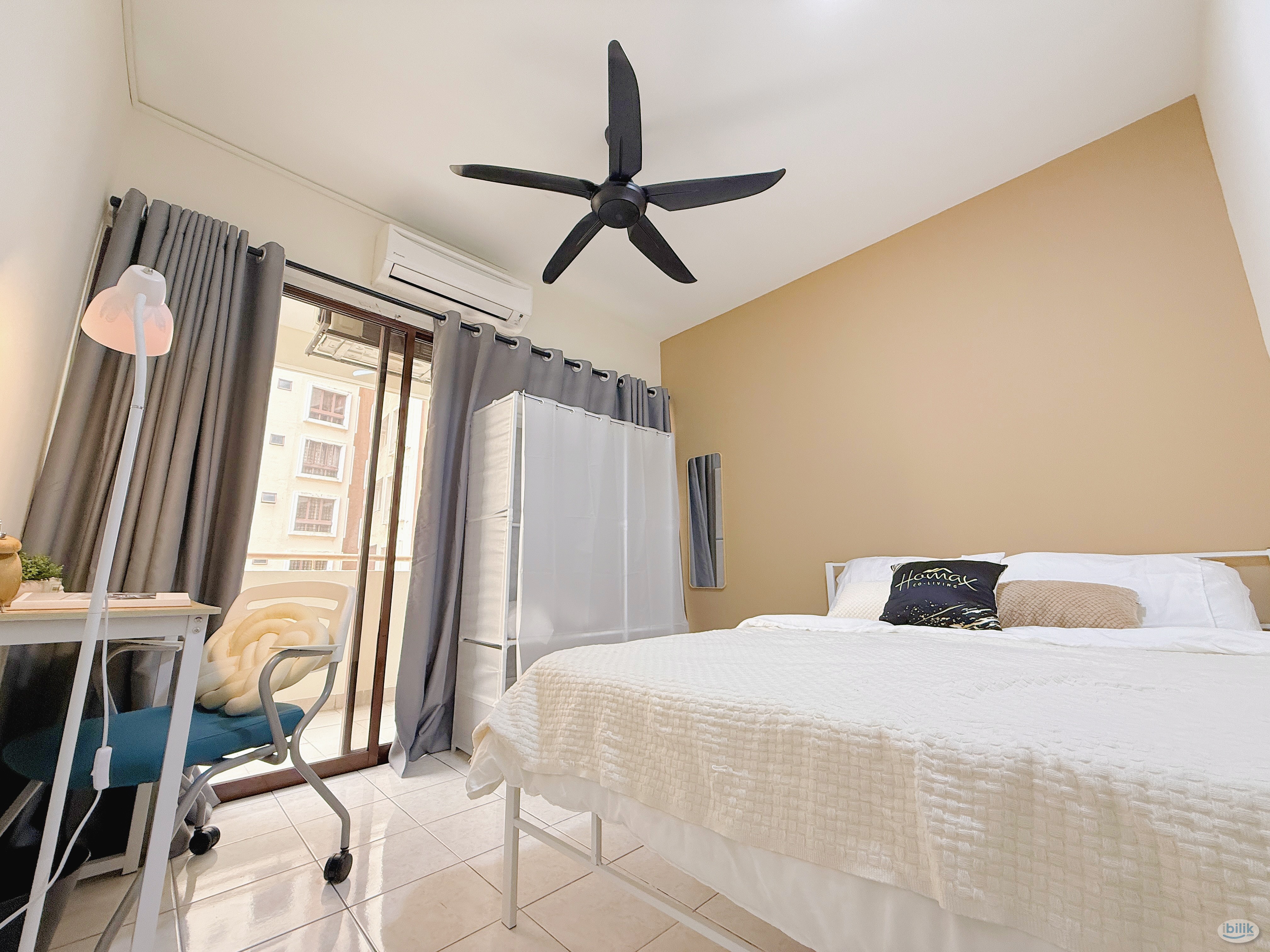 Middle Room at Palm Spring, Kota Damansara - Image 2