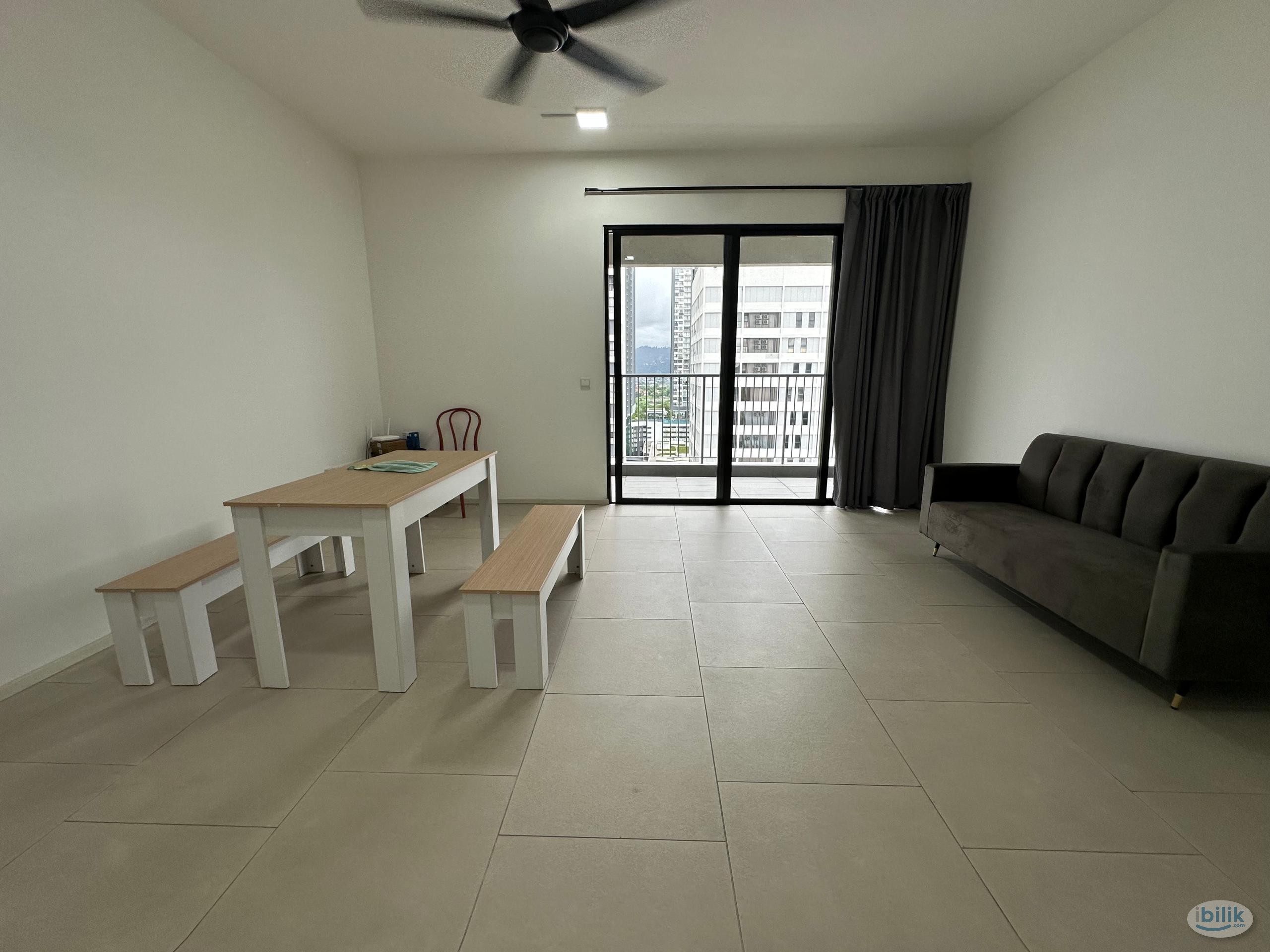Middle Room at SQWhere, Sungai Buloh - Image 5