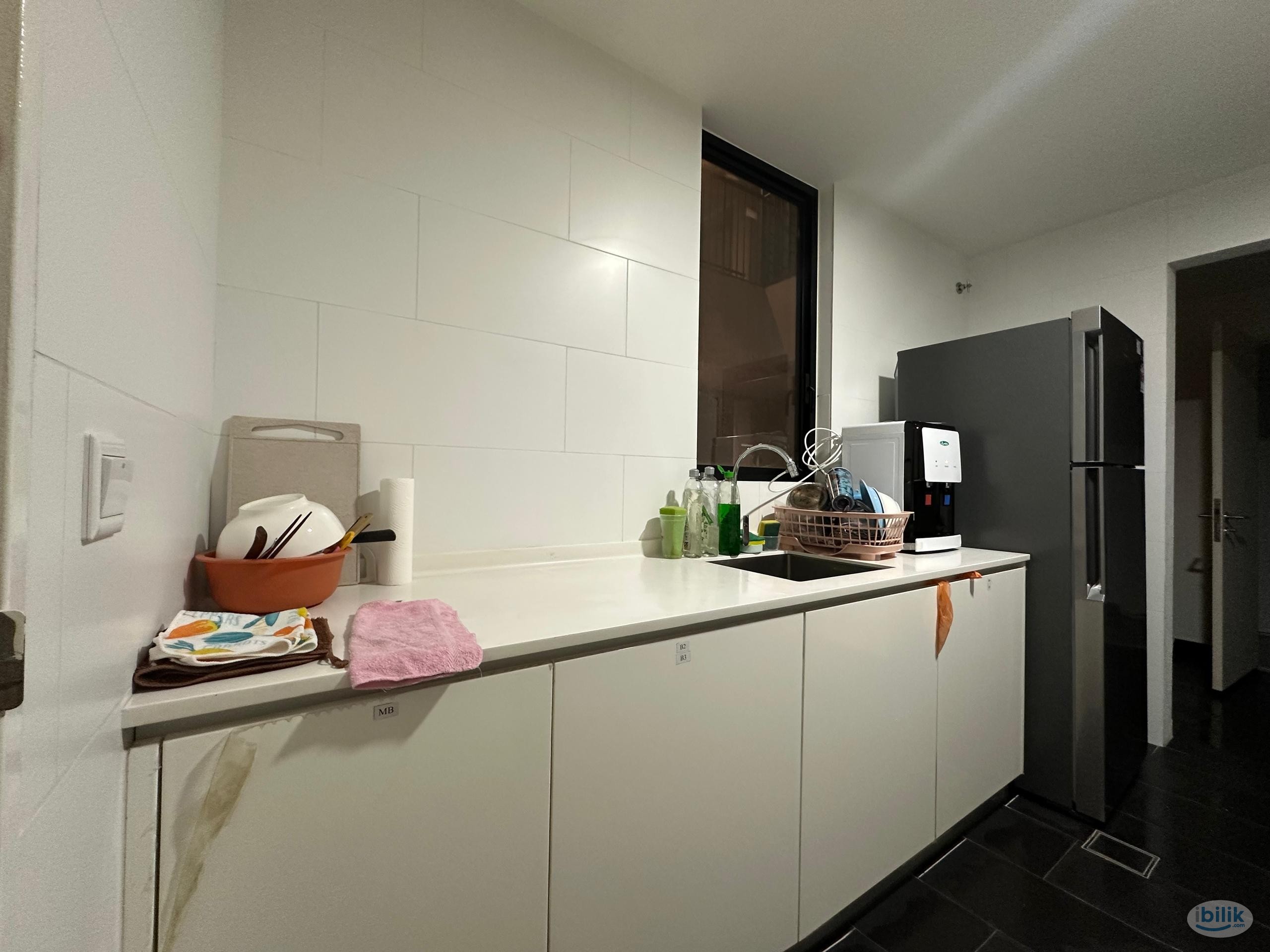 Middle Room at SQWhere, Sungai Buloh - Image 4