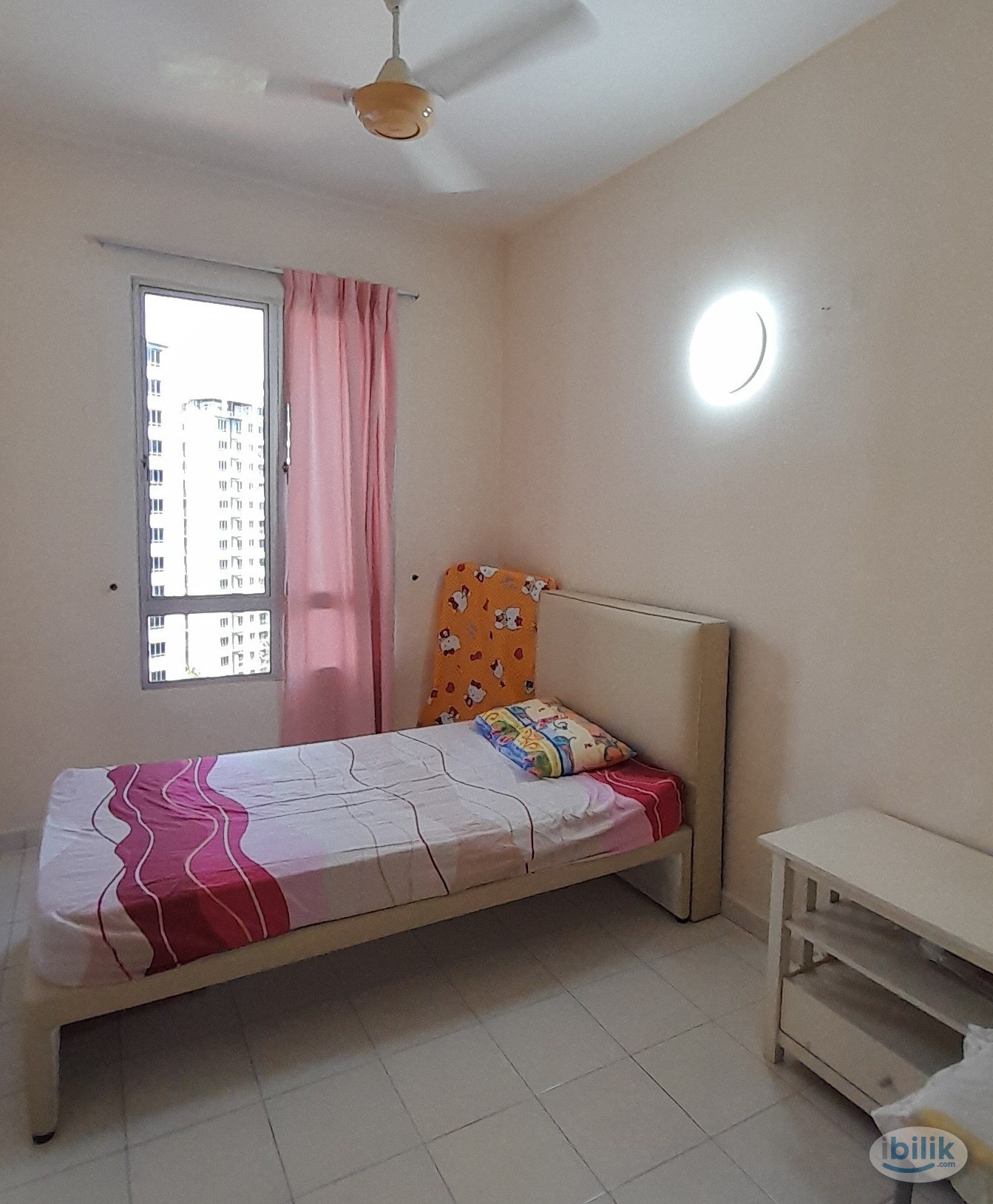 Single Room at Putra Place, Bayan Indah - Image 2