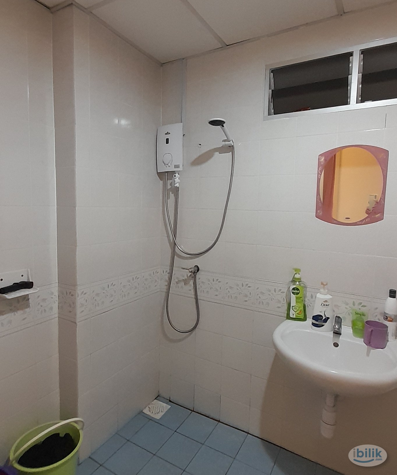 Single Room at Putra Place, Bayan Indah - Image 4