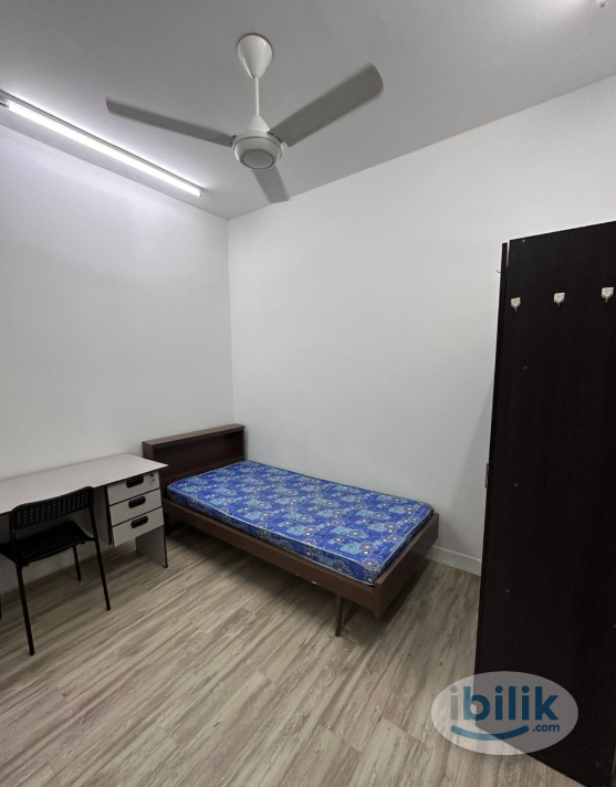 💼🌟 Stay Connected — SS24 Room with Prime LRT Kelana Jaya Access. - Image 3