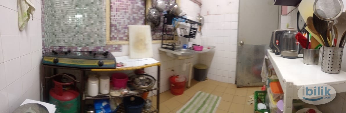 Middle Room at Taman Subang Perdana, Subang - Image 3