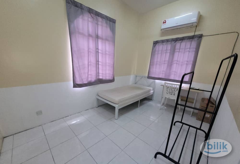 Offer ❗ Bilik Sewa Murah with Air-Cond ❄️ at Bukit Rimau Shah Alam ❗️❗️ - Image 1