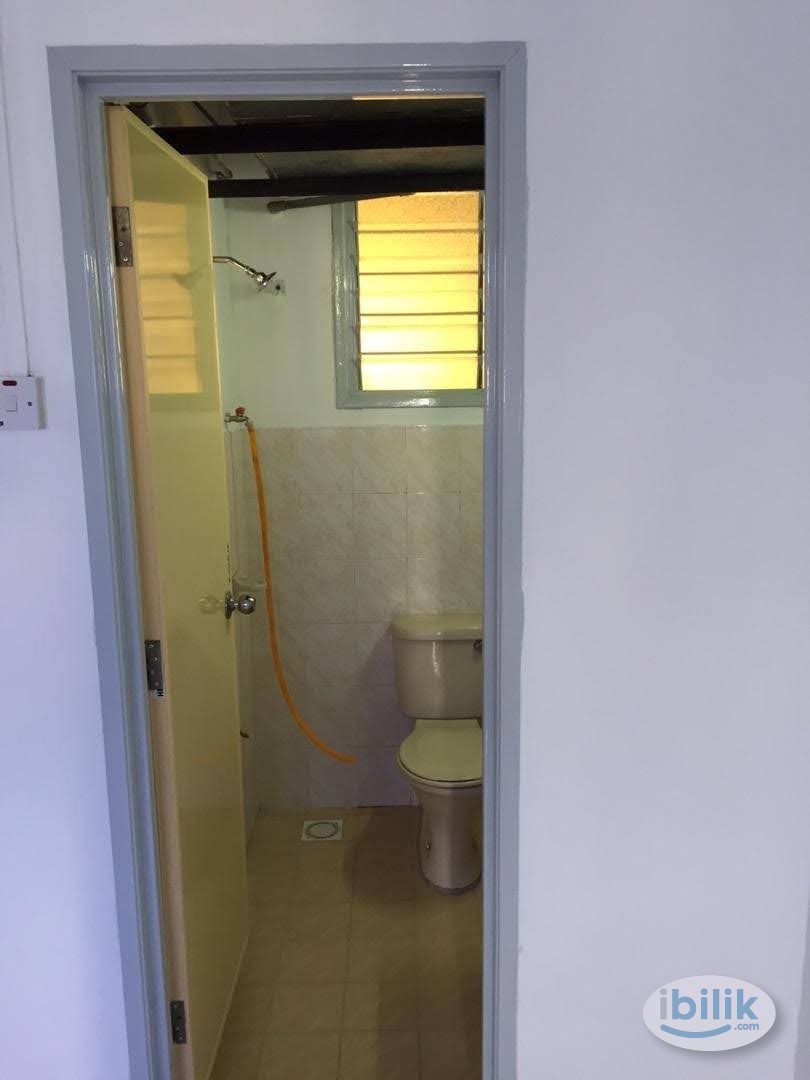 Single Room at Bandar Tun Hussein Onn, Cheras South - Image 3