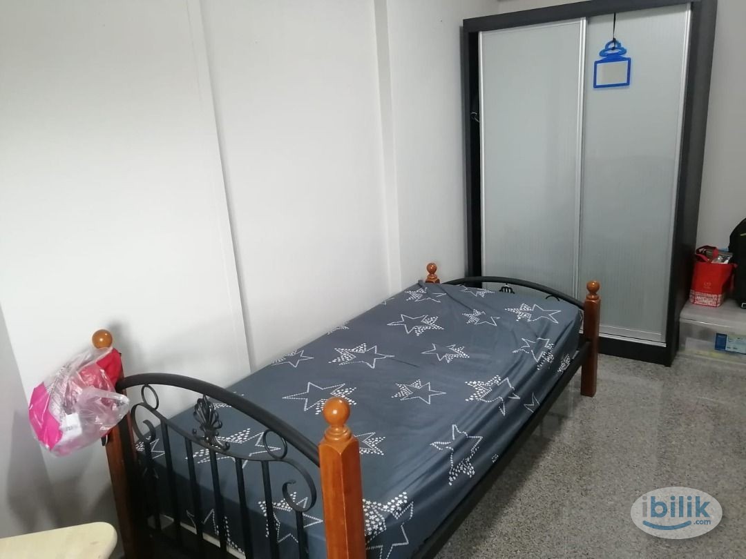 Single Room at Taman Equine, Bandar Putra Permai - Image 1