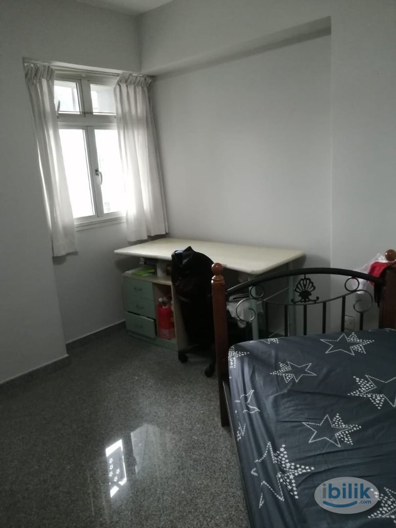 Single Room at Taman Equine, Bandar Putra Permai - Image 2