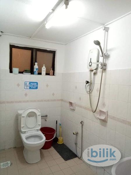 Free utilities · 5 mins walk to IMU & LRT · APU bus · vista komanwel c for rent - Image 4