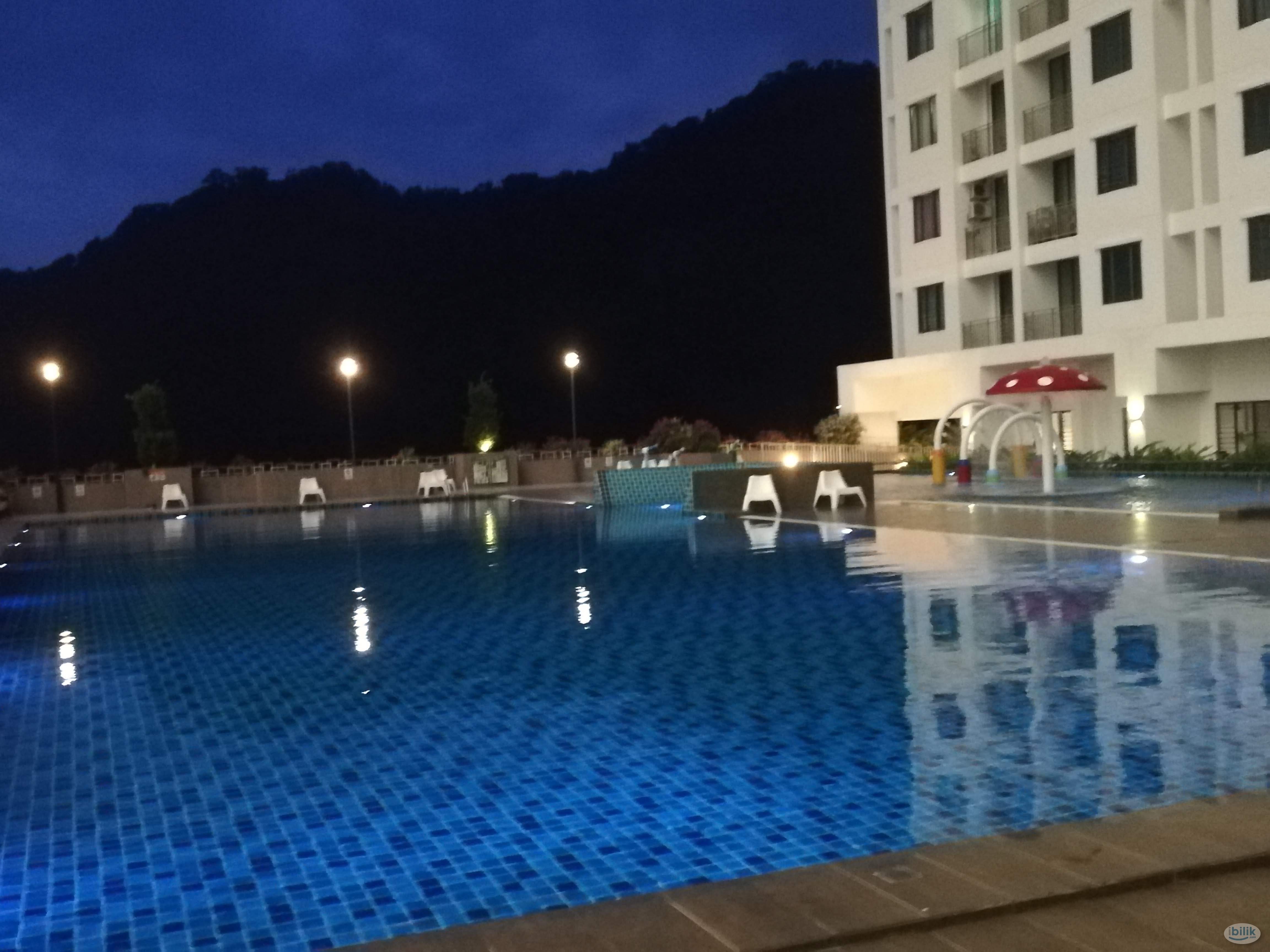 Single Room at Teluk Kumbar, Penang - Image 1