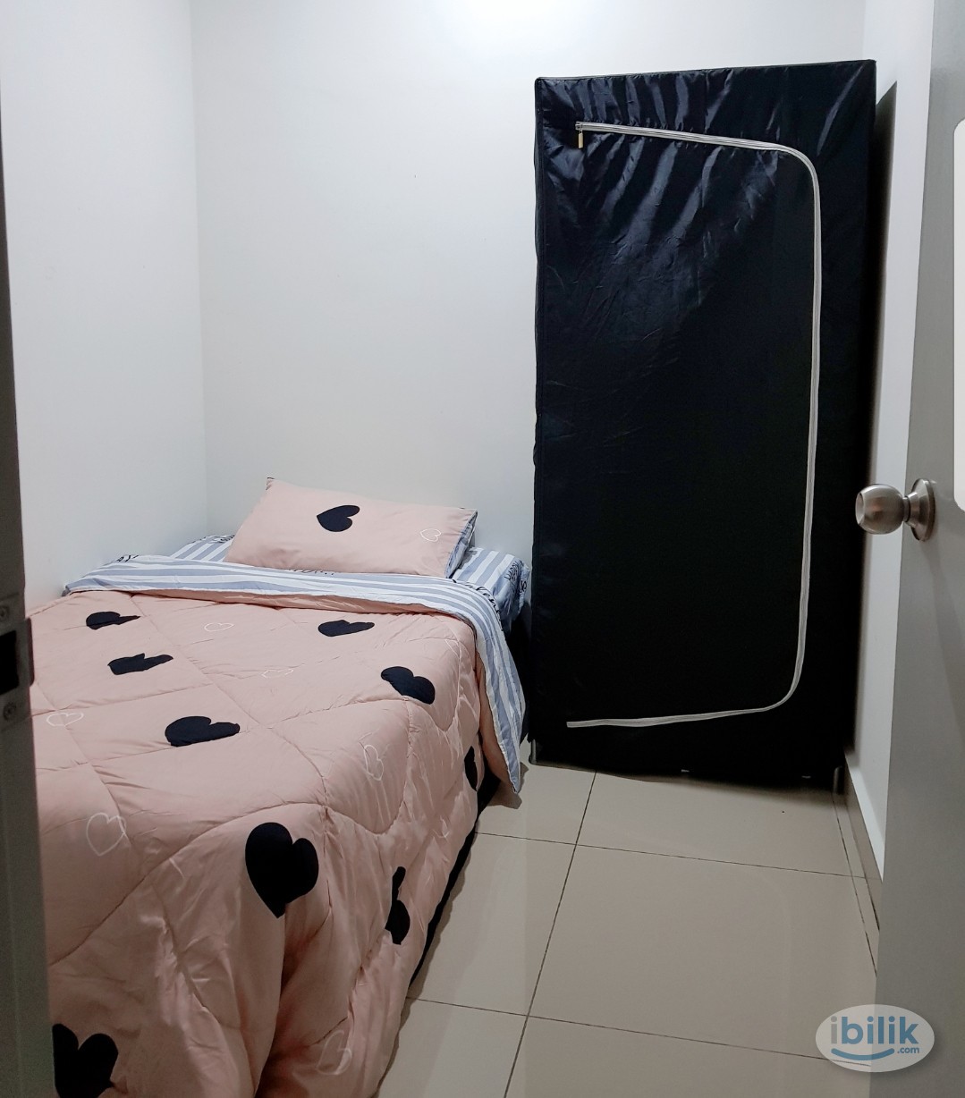 Single Room at Suasana Lumayan, Bandar Sri Permaisuri - Image 1
