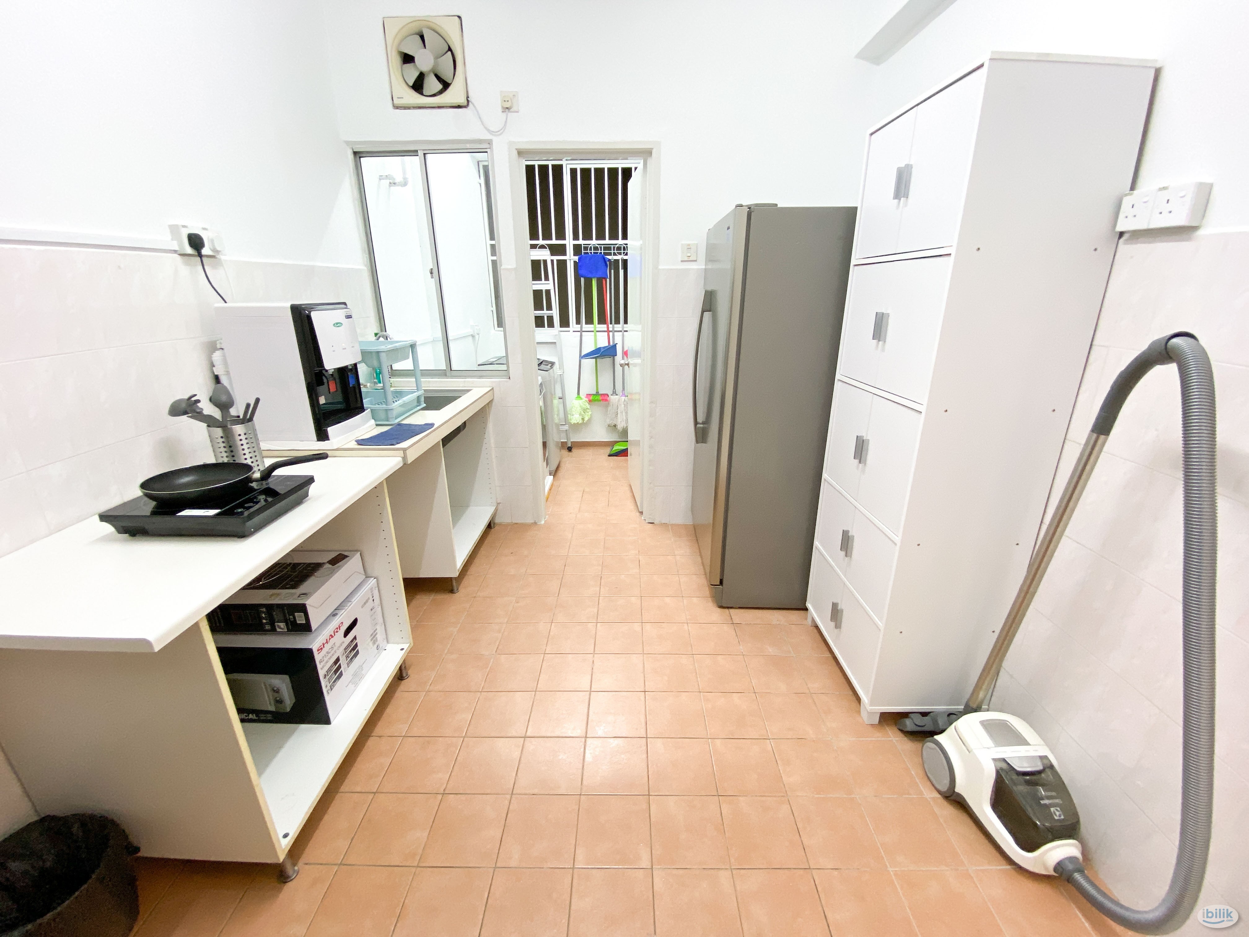 Single Room at Wangsa Metroview, Wangsa Maju - Image 4