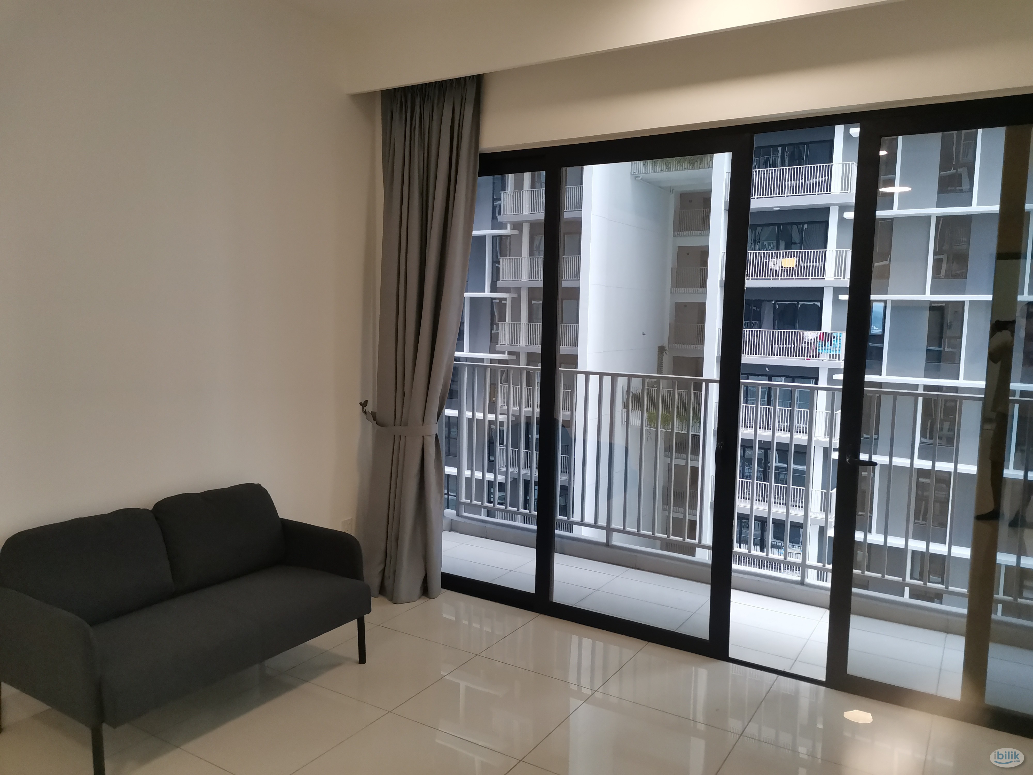 Vertu Resort Condo Fully furnished Aircond Middle Room include utilities Share Bathroom MIX GENDER - Image 4