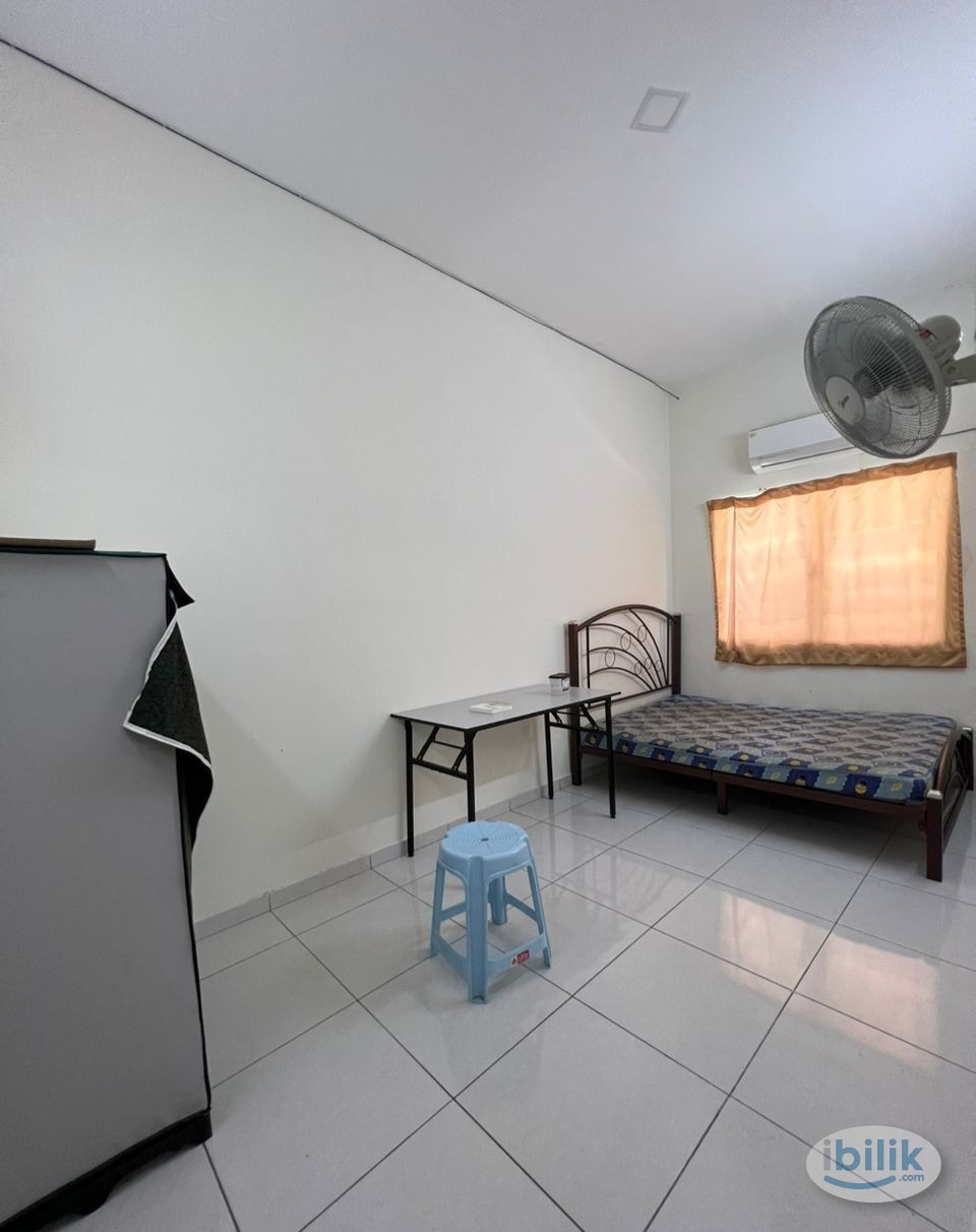 One Month Depo ❗ Single Room for Rent at Jenjarom with Free WiFi 📱 - Image 3
