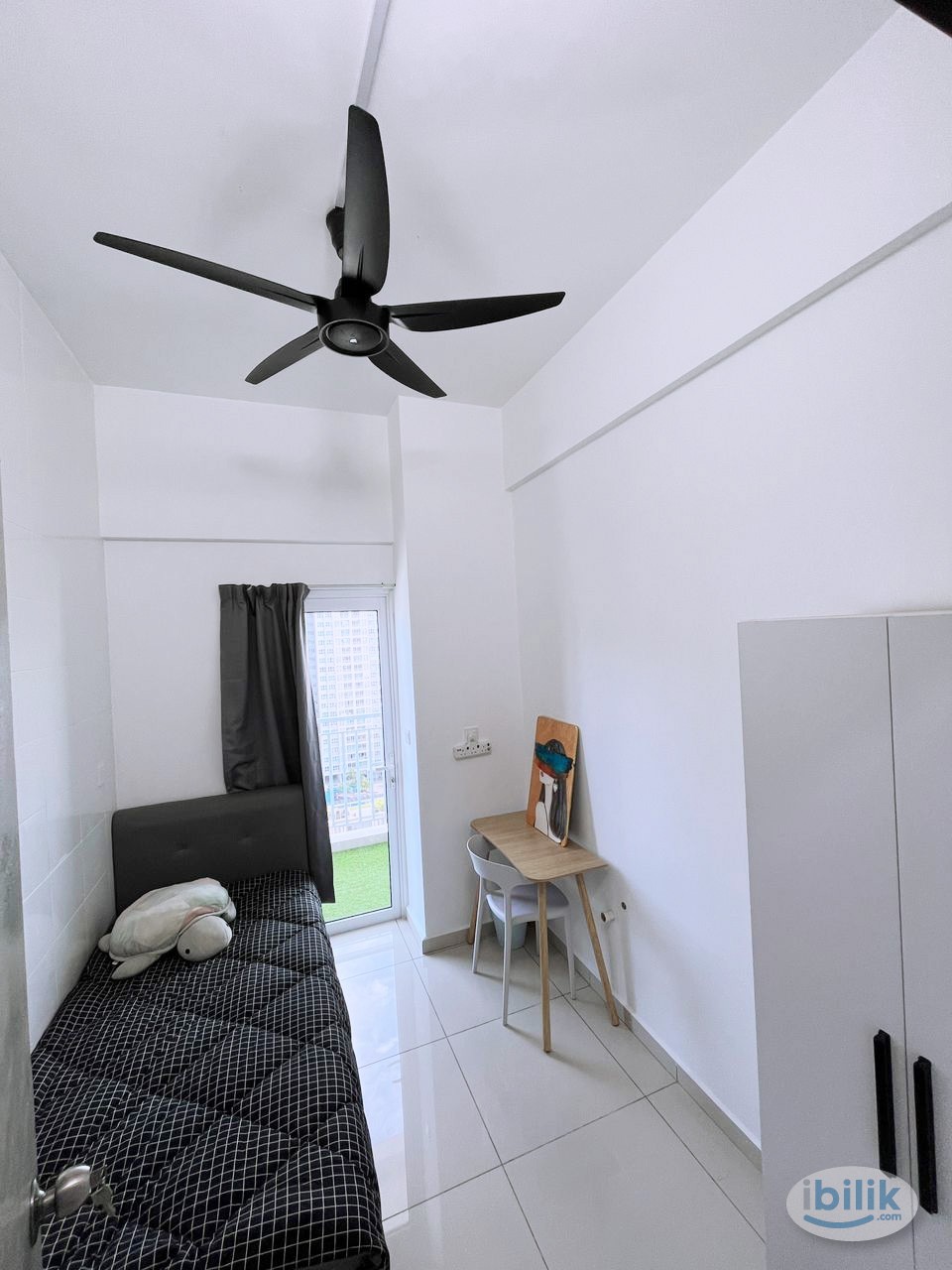 Single Room at Imperial Residences, Sungai Ara - Image 1
