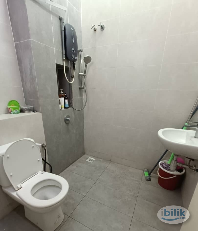 LIMITED OFFER📍 Low Depo Furnished Room For Rent with Air-Cond at PJS Subang Indah - Image 1