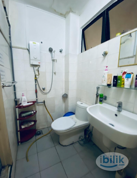 🔥 Hot Deal: LOW DEPOSIT + Aircond Room in SS21 ❄️🏡 - Image 3