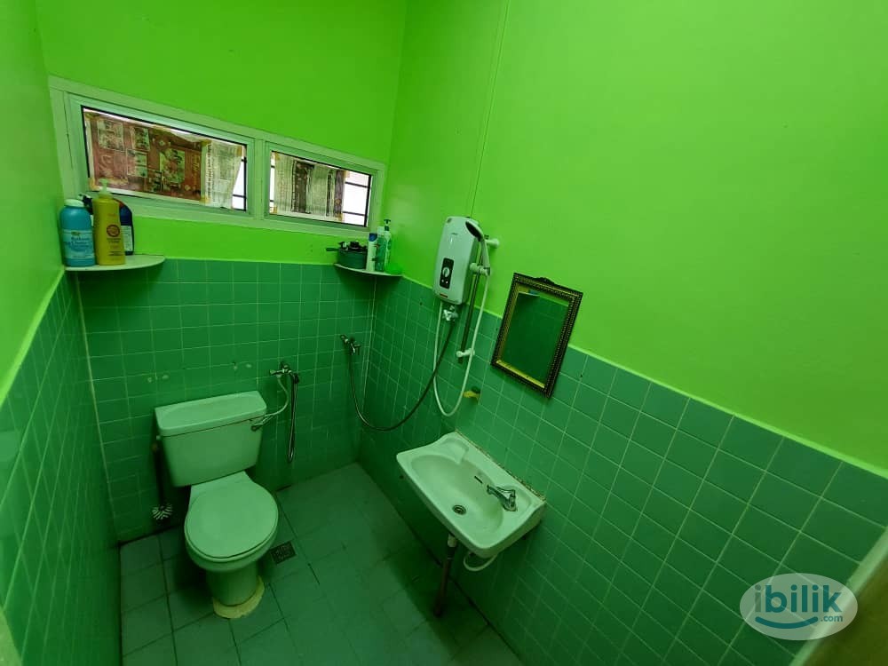 BILIK ATTACH BATHROOM DI TAMAN LUMBA KUDA BERDEKATAN AMAN CENTRAL/HSB/WISMA NEGERI - Image 5