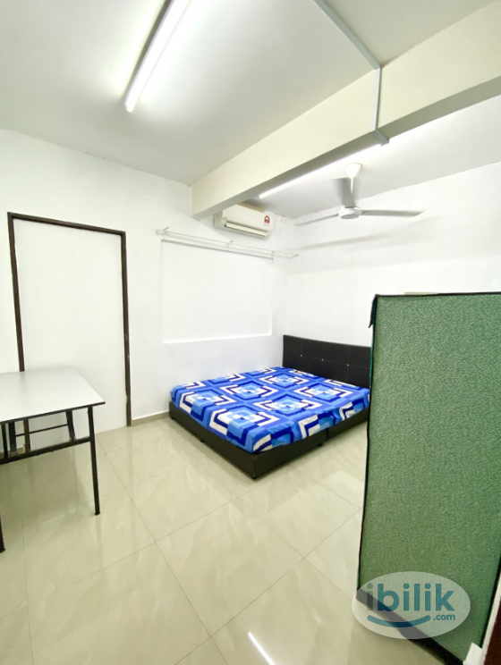 ❄️ Chill & Convenient - LRT Walking Distance SS24 🚶Room: Aircond + Appliances — Low Deposit! - Image 2