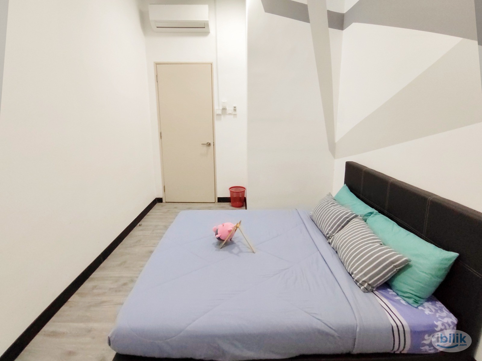 Middle Room @ D'Sands Residence, Old Klang Road, OKR, BH Petrol, walking distance to KTM Petaling, Midvalley, OUG, H - Image 2