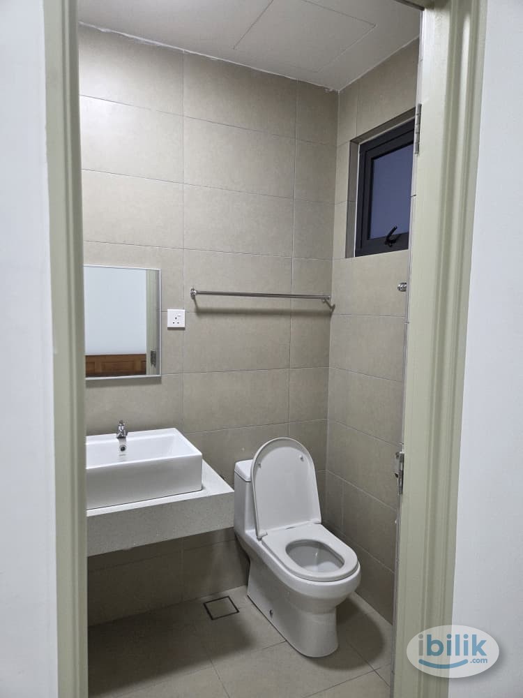 Brand New Studio to rent near (Cheng, Malim, Pulau Gadong) - Image 1