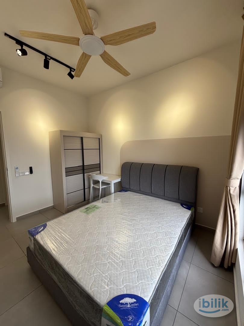 Master Room at D'IVO Residences by EXSIM, Old Klang Road - Image 1