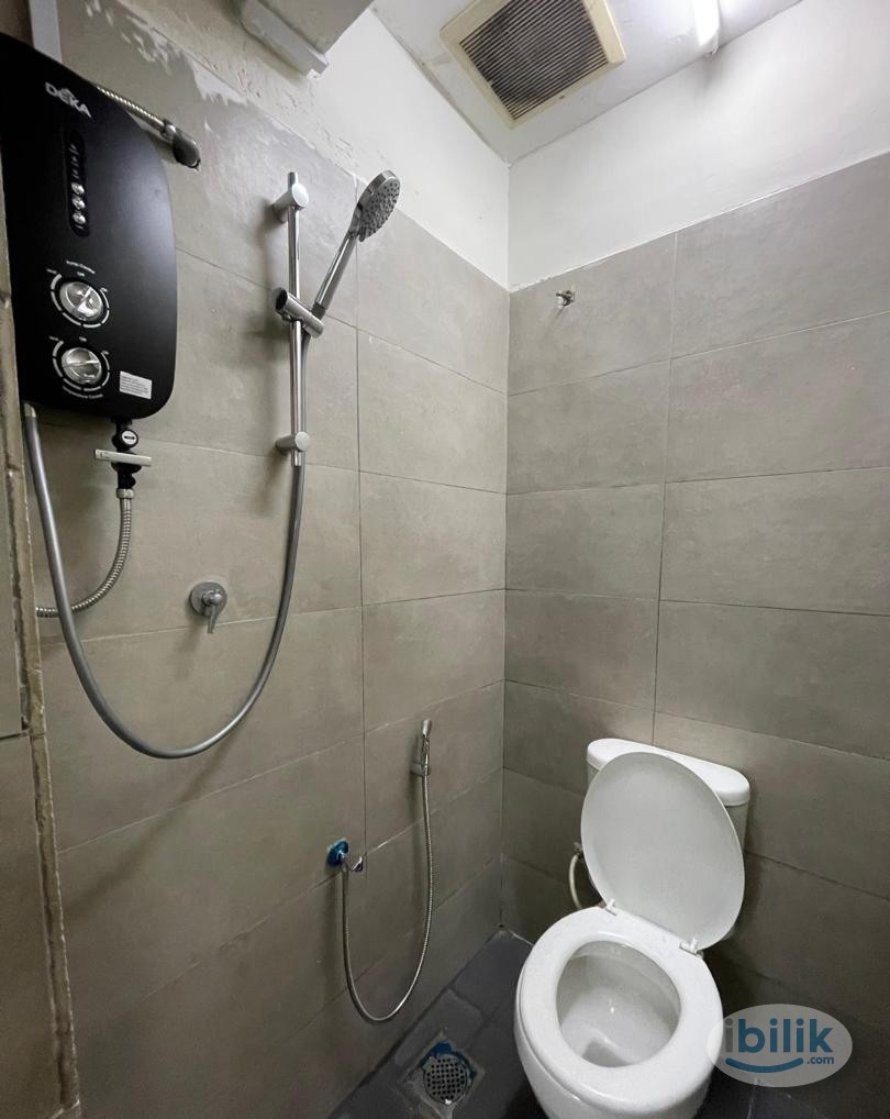 HOT PROMO 🔥 Single Room for Rent at Kota Kemuning near Main Place mall 🚘 - Image 2