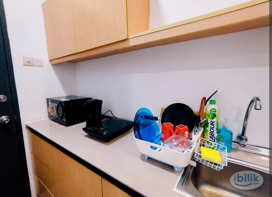 Fully Furnished Studio at Empire Damansara, Damansara Perdana - Image 2