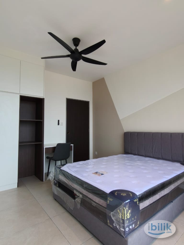 Balcony Room at Bandar Cassia, Simpang Ampat - Image 2