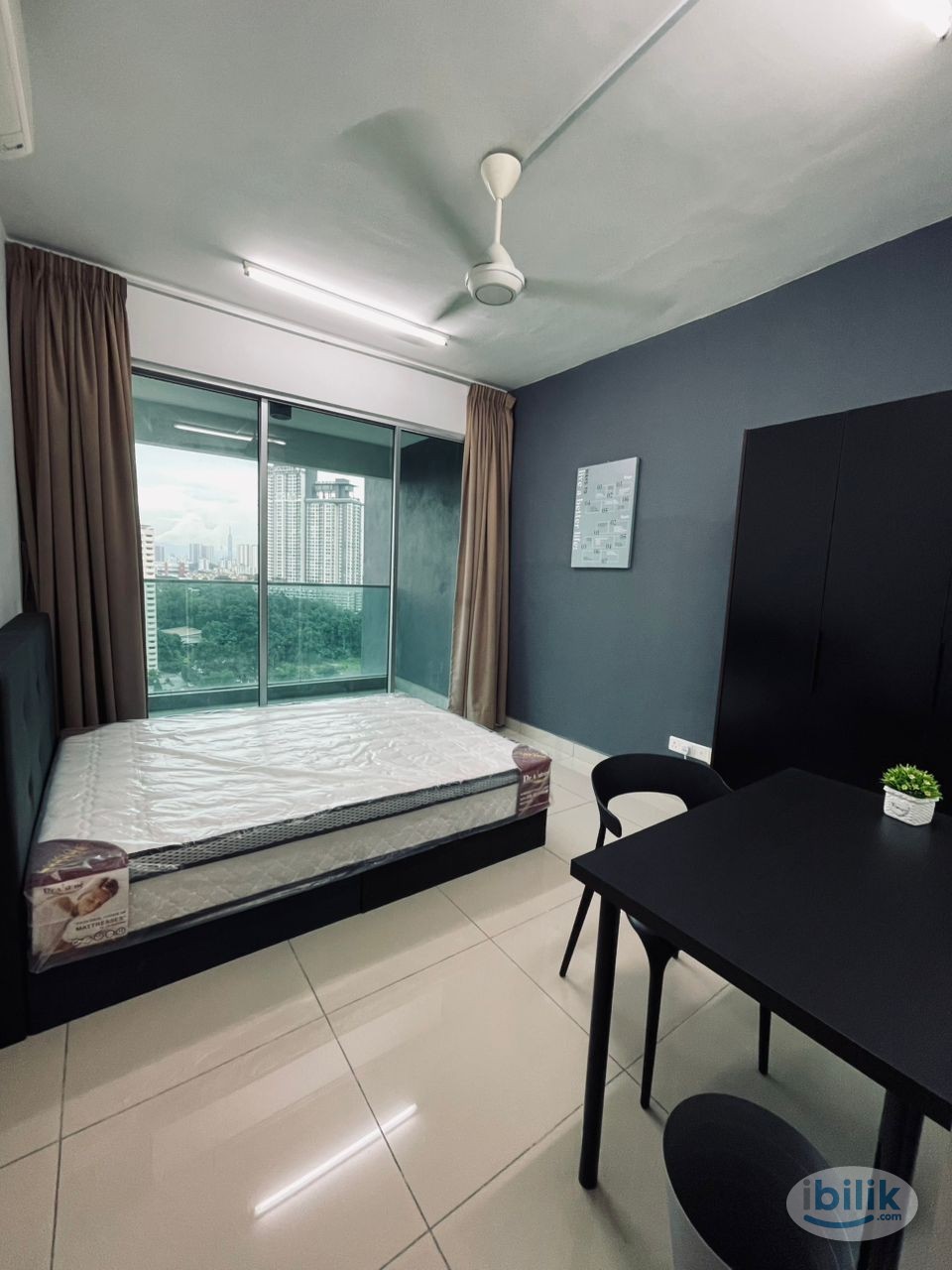 Middle Room at Kiara Residence 2, Bukit Jalil - Image 2