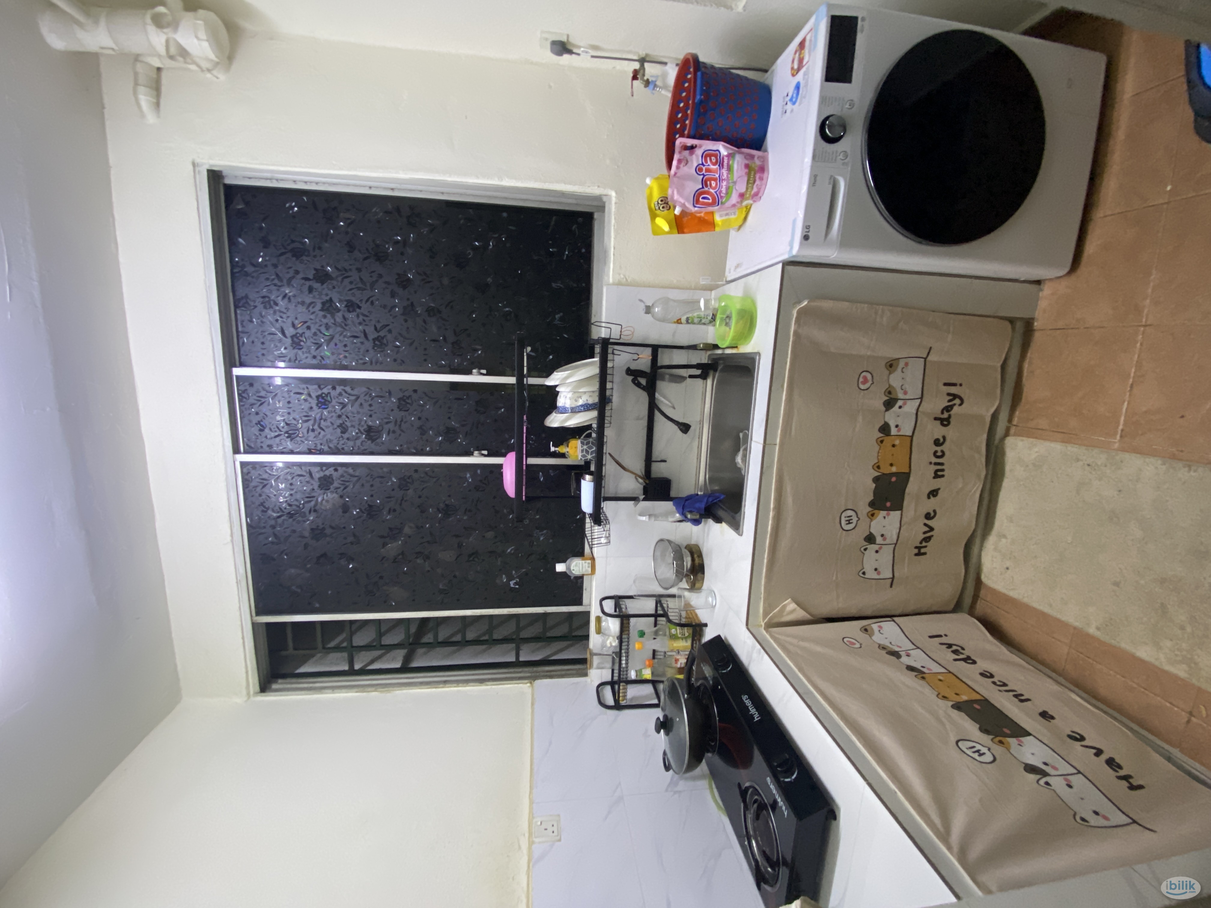 Middle Room at OUG Parklane, Old Klang Road - Image 3