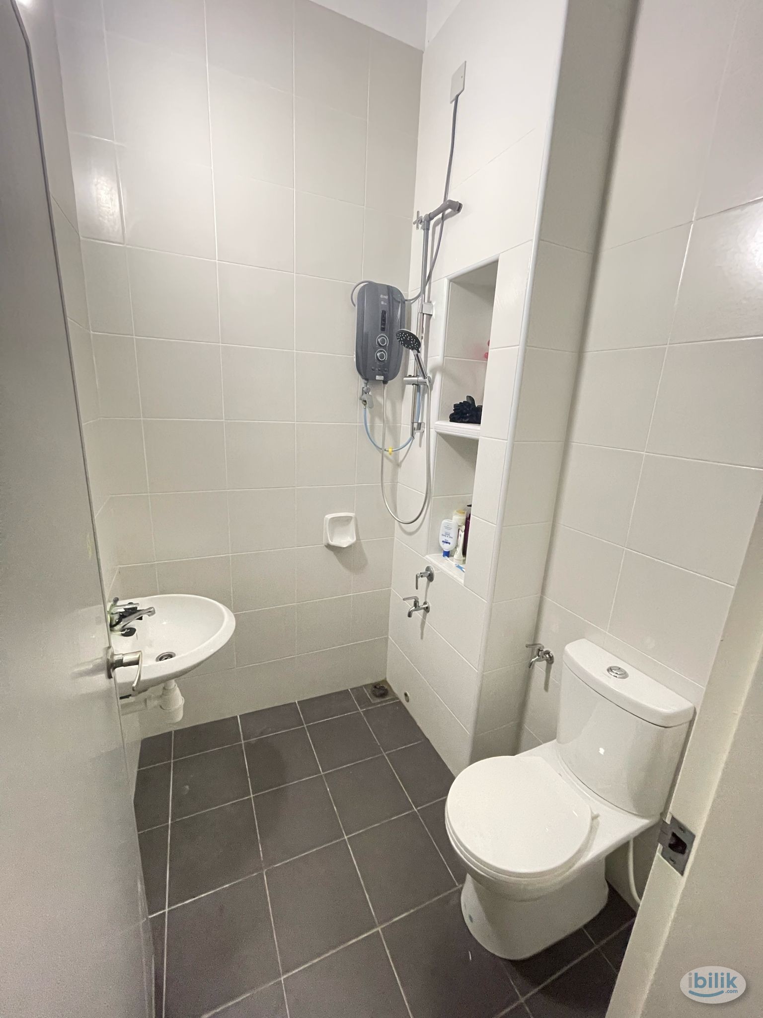 Room for rent at Setia Eco Village @ Gelang patah - Image 2