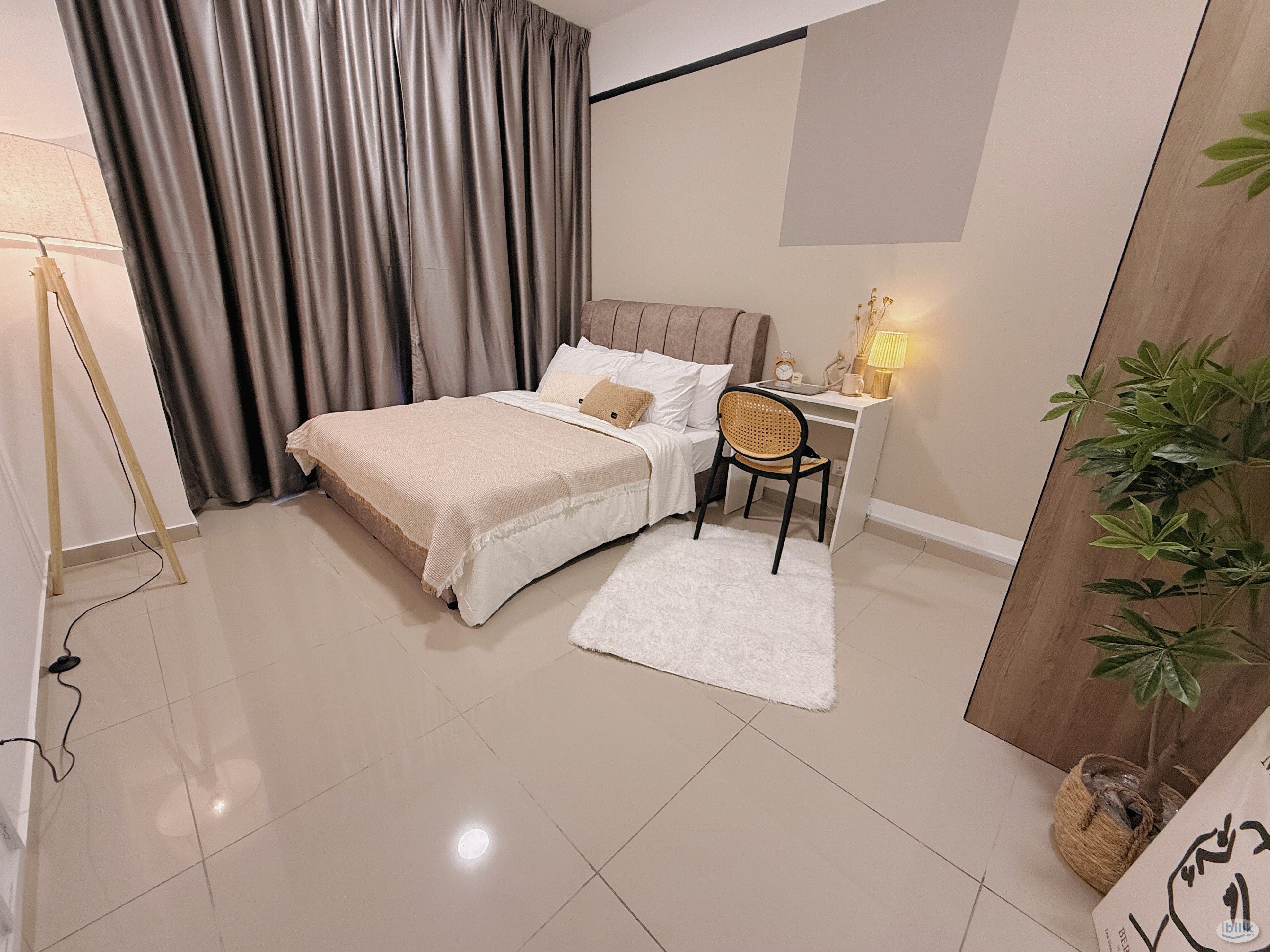 Exclusive Female Unit - Premium Middle Room for Rent - D’Vervain Residence, Damansara Perdana - Image 2