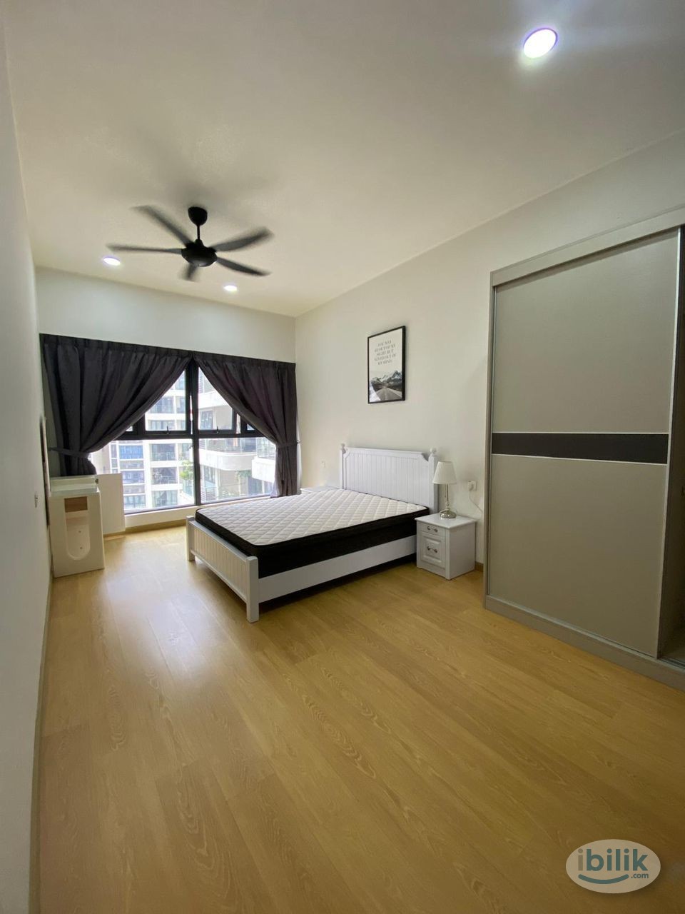 Master Room at Country Garden, Danga Bay - Image 3